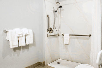 Econo Lodge Norwalk Dış mekan fotoğraf